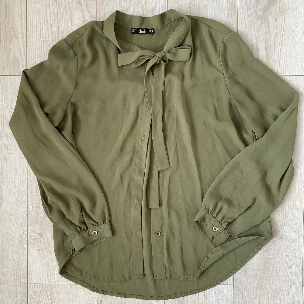 Olive Green Tie Front Long Sleeve Bow Blouse